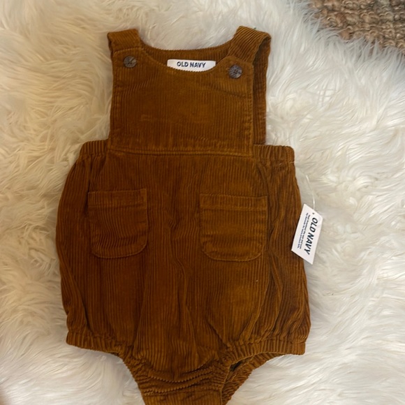 Old Navy Other - Old Navy NWT bubble